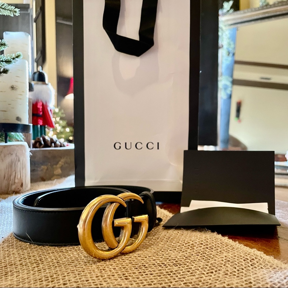 Gucci Leather Double G Belt